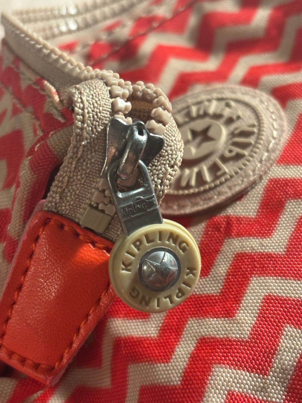 Kipling Pouch - Picture 2 of 3